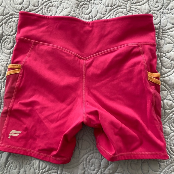 Fabletics short - Picture 2 of 3